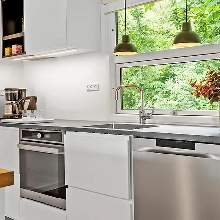 Stunning In With Wifi Сasa de vacaciones *