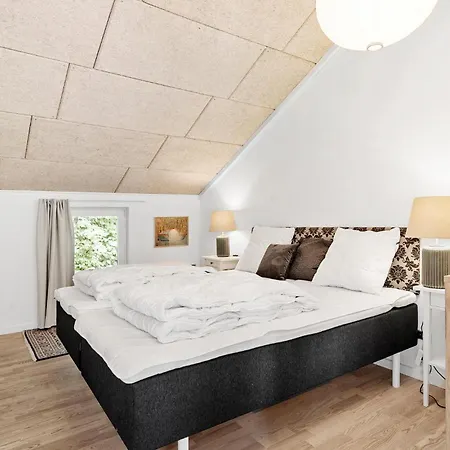 Stunning In With Wifi Holiday home