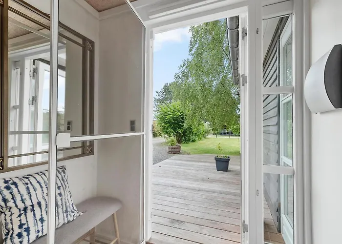 Сasa de vacaciones Stunning In With Wifi Nysted